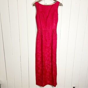 Vintage Red Sleeveless Dress with Floral Design.